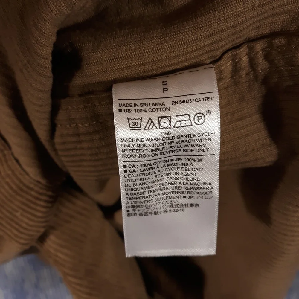Banana Republic Corduroy Shirt Mens Small Brown Button Up Long Sleeve Pockets